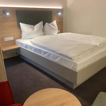 Marktwirtschaft Restaurant & 弗罗伊登施塔特